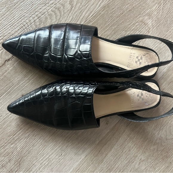 Vince Camuto Black Croc-Embossed Flats - Picture 2 of 6